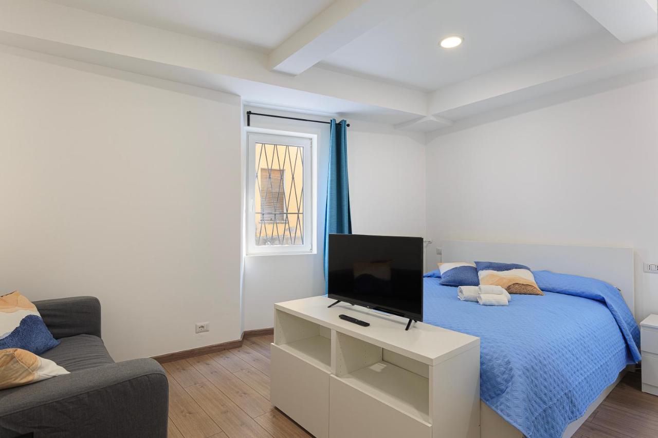 Rosita'S Apartment Como Exterior photo